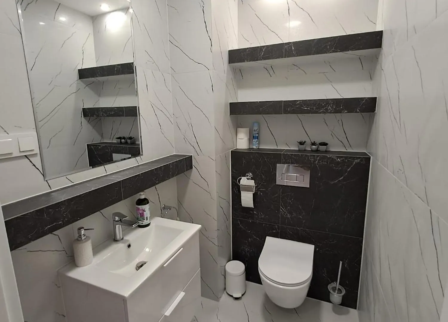 Apartamenty Orawska 14 Hemma Krakow